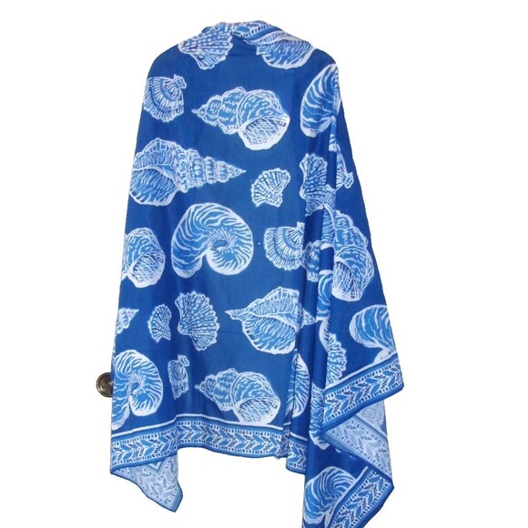 Lilly Pulitzer Sharol Shawl CoveUp Scarf Seashells Blue White New - Picture 1 of 11